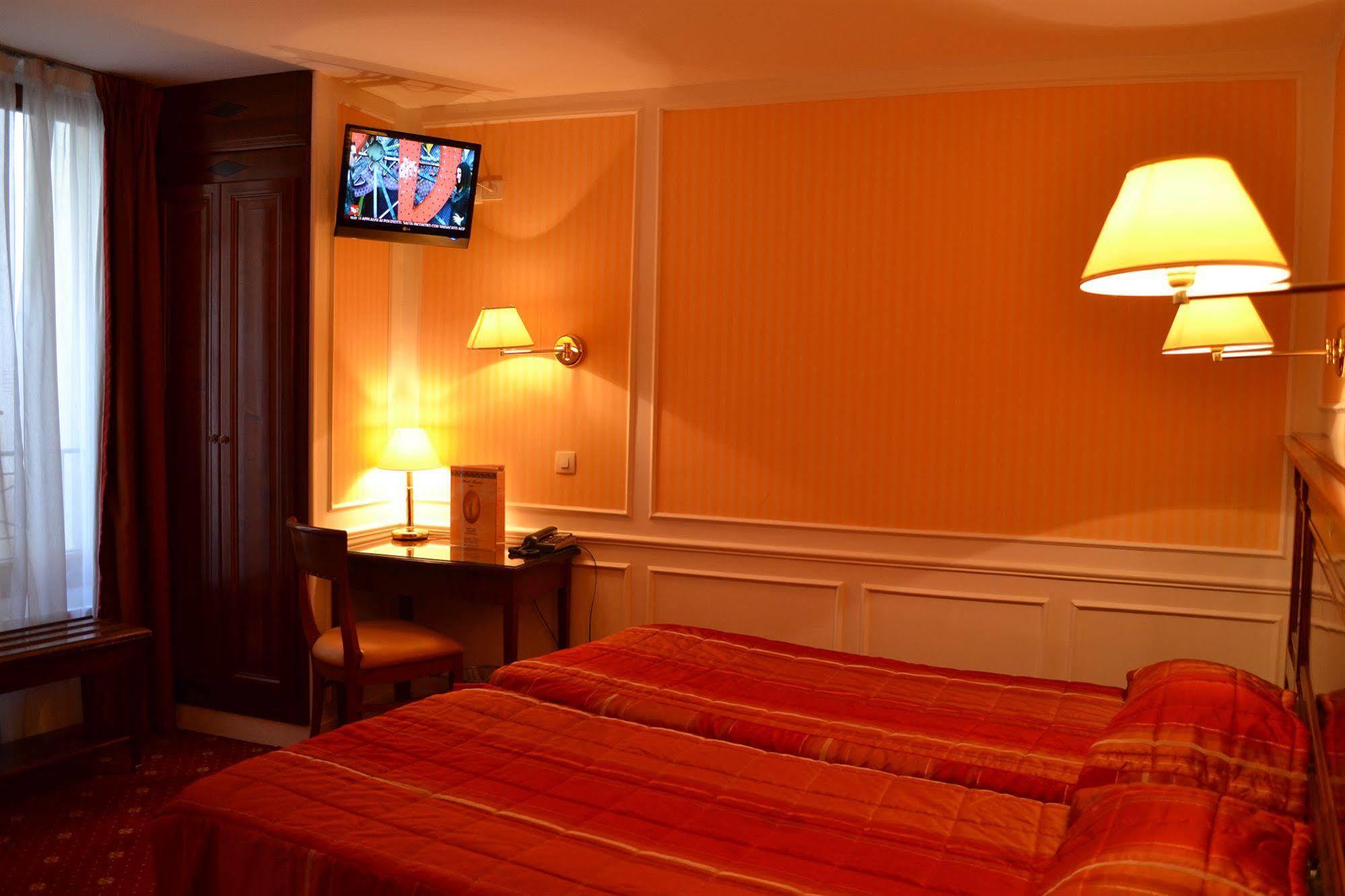 Hotel Touring Opera Париж Экстерьер фото